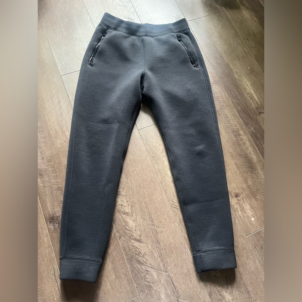 Uniqlo Gray Jogger Pant